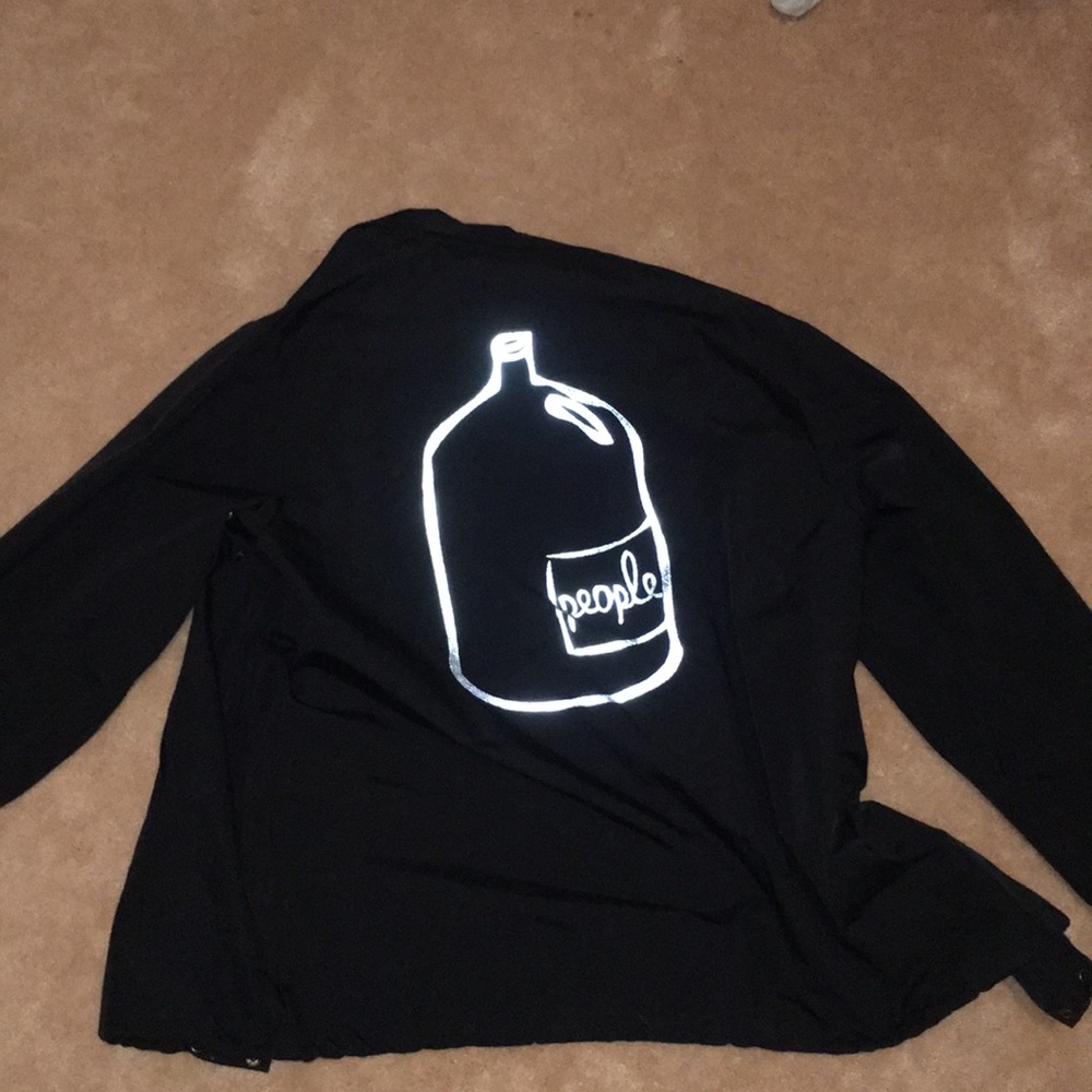 Men’s waterproof windbreaker